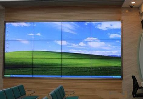 沿河液晶拼接屏的另类用法。